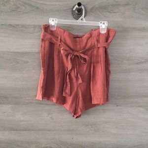 Abercrombie & Fitch Paperbag Shorts